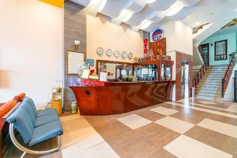 Hotel Super Oyo 266 Golden Gate Da Nang