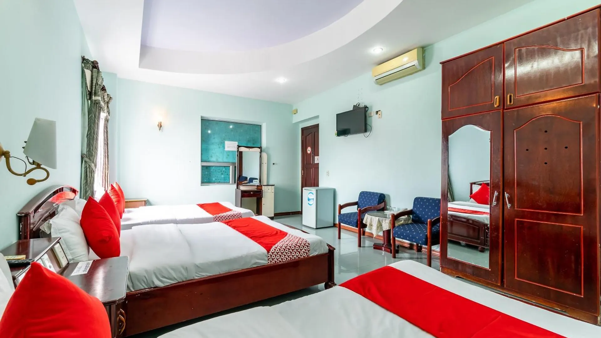 Hotel Super Oyo 266 Golden Gate Da Nang